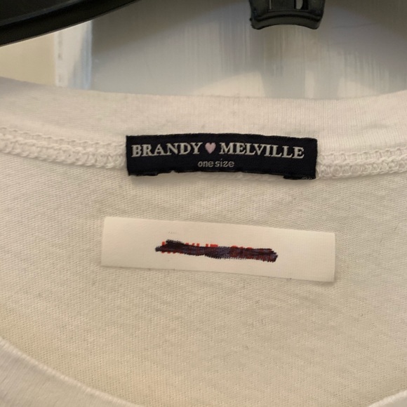 Brandy Melville t shirt with alien patch - Picture 3 of 3